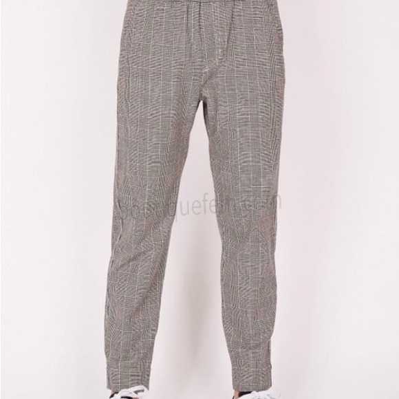 Pants - Picture 3 of 4